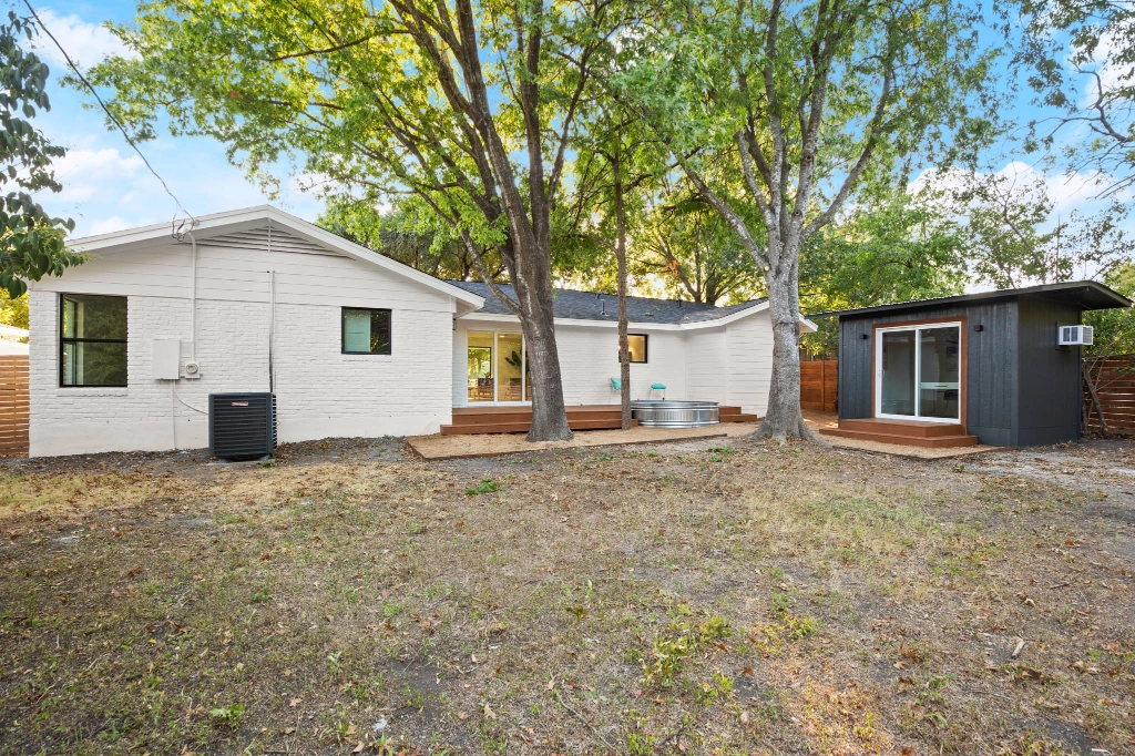 Backyard exterior view of home